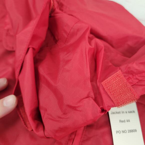 Chevy Chevrolet An American Revolution Red Windbreaker XXL - Picture 8 of 8